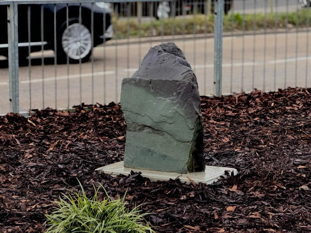 Slate Monolith SM235 Standing Stone Case Study | Welsh Slate Water Features 04